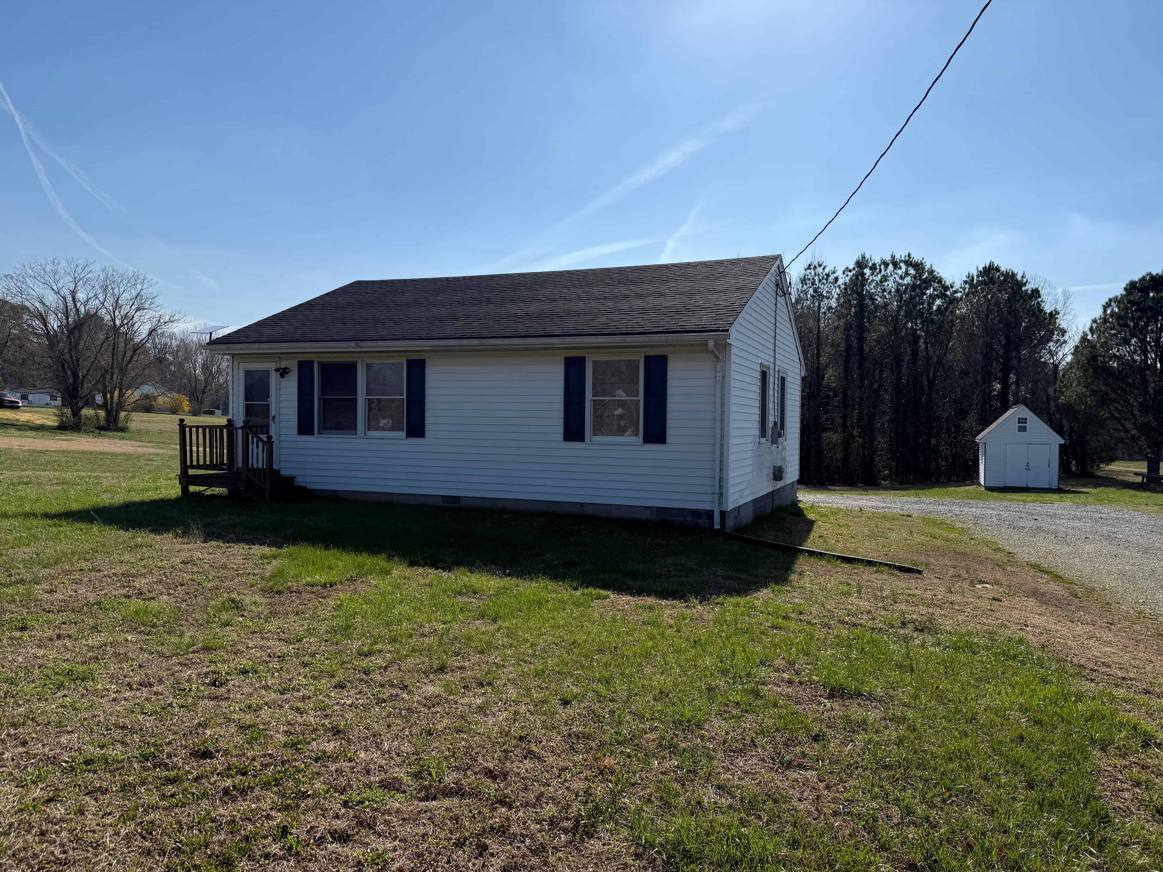 Threeway Rd 1 in Warsaw, VA