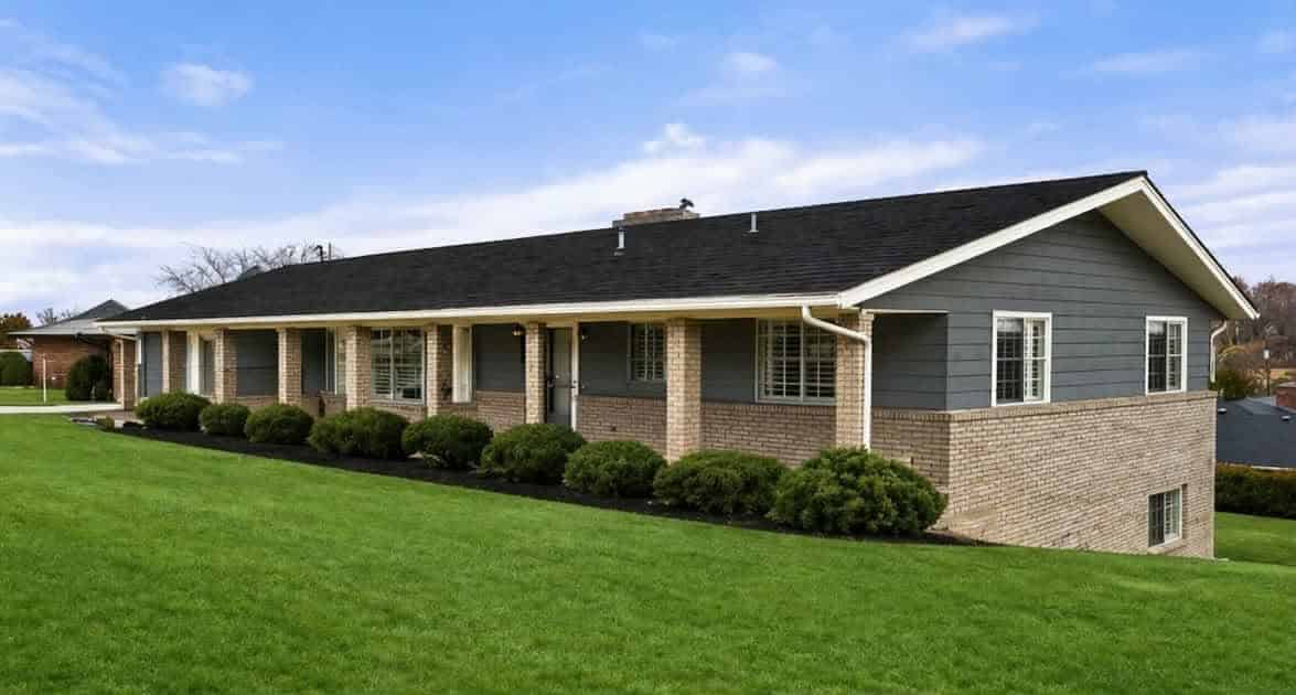 Summit House