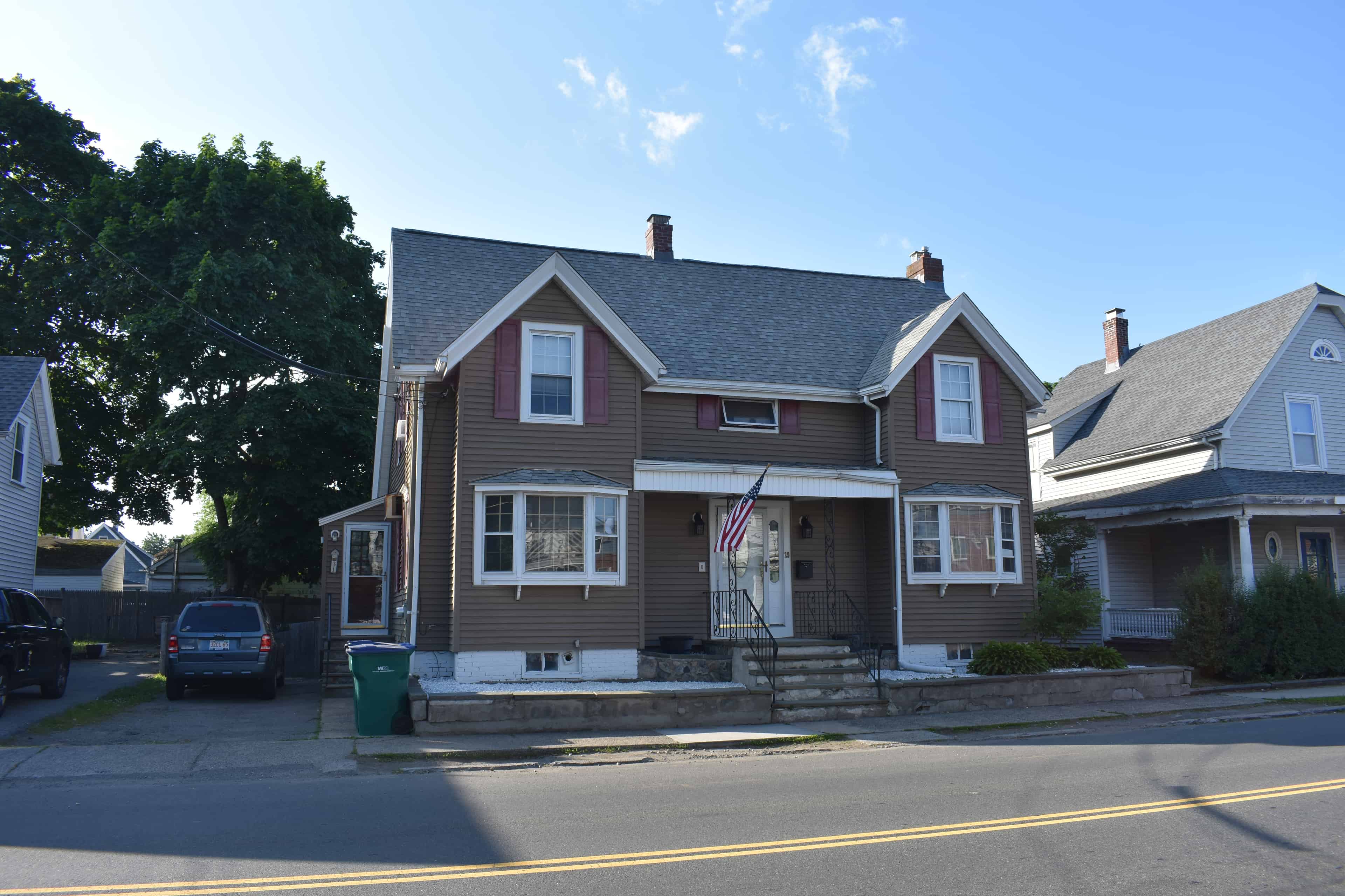 Lynn House